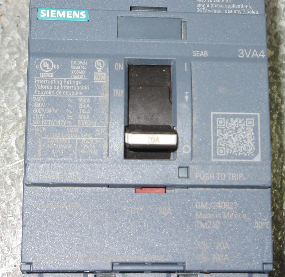 NEW SURPLUS SIEMENS CIRCUIT BREAKER 3VA4135-4ED34 20 AMP 600 VAC 3-POLE