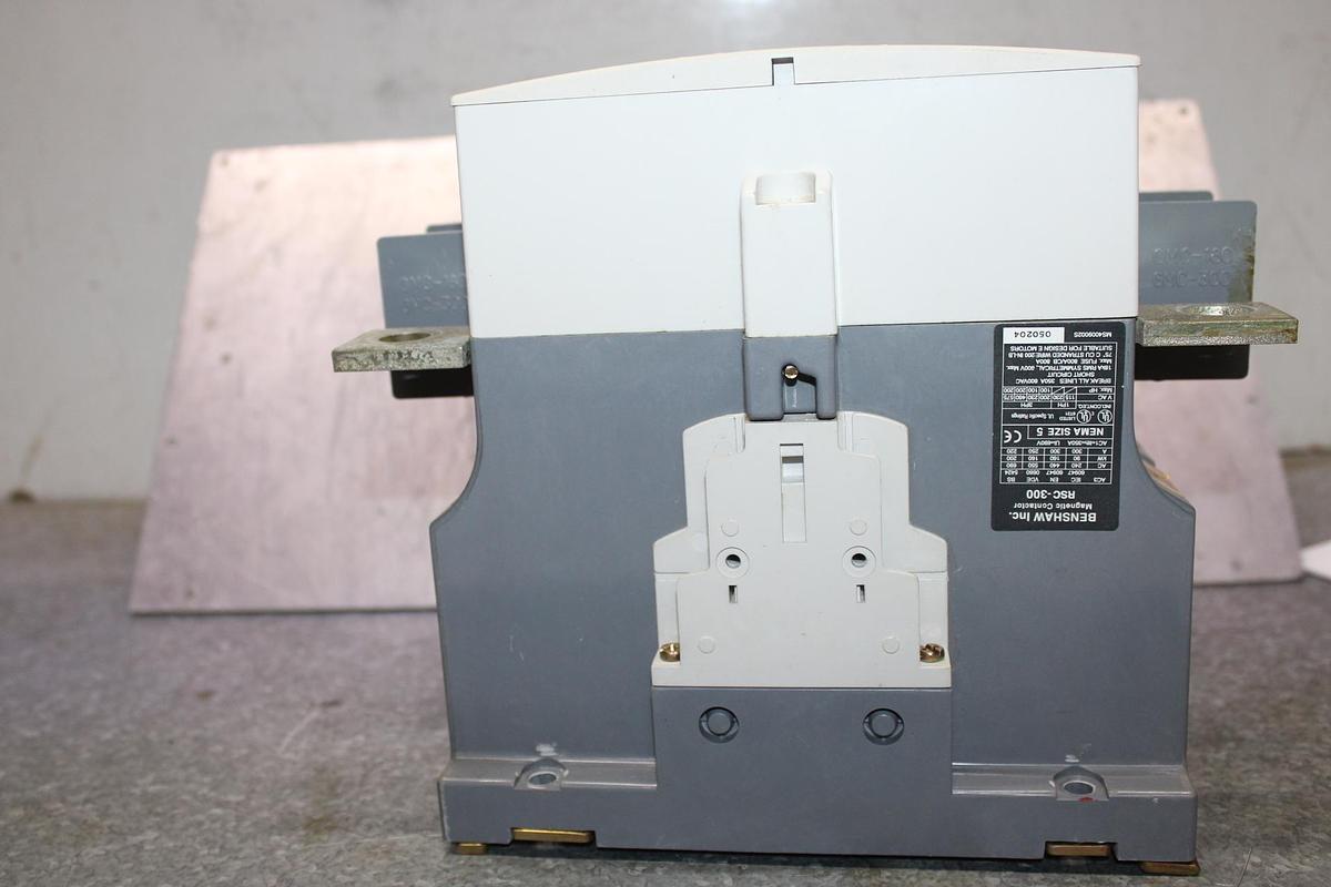 Used CUTLER HAMMER NEMA CONTACTOR C10CN3 SIZE 1 27 AMP 3-PHASE