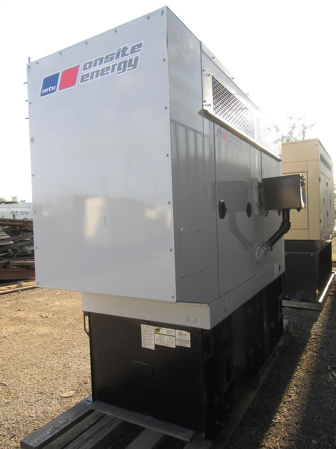 Used 50 KW DIESEL GENERATOR MTU 120/208V 3 PH JOHN DEERE SOUND ENCLOSED 158 HRS VIDEO 2016