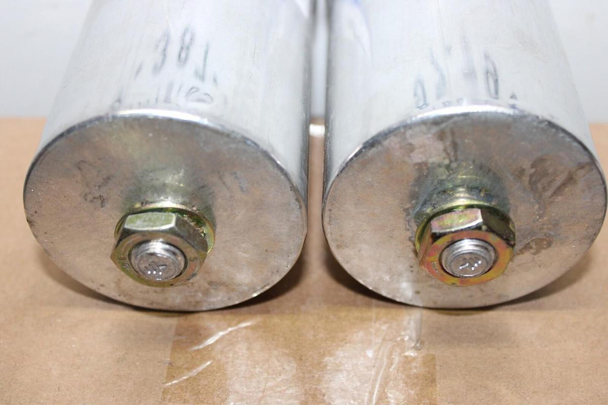 Used LOT OF 2 GE DIELEKTROL VI CAPACITOR 27L514 120311021-001 370 VAC 60 uF ± 6%