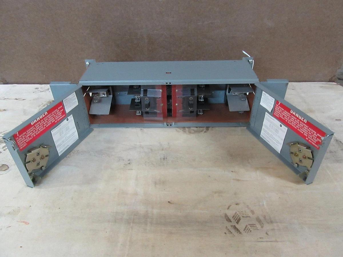 Used WETINGHOUSE FUSE PANELBOARD SWITCH  FDPT3611R 30 AMP 600 VAC 20 HP 3-POLE