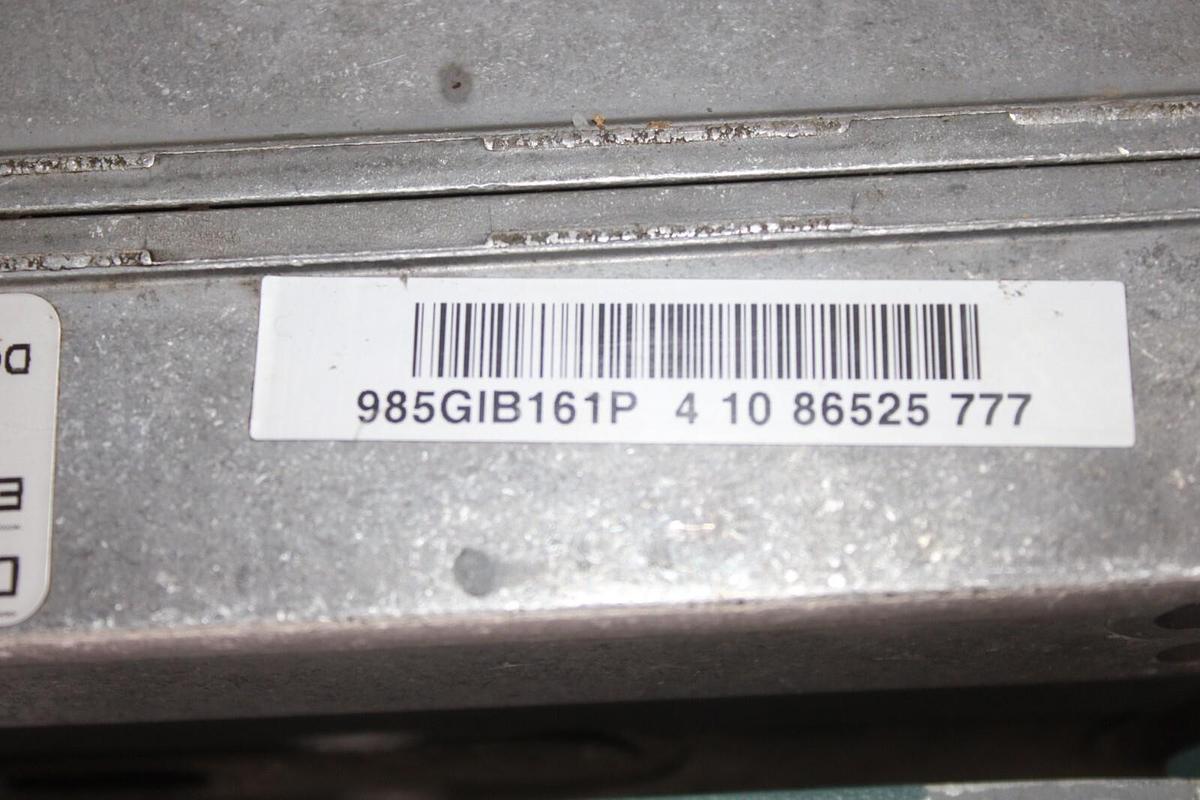 Used DEI DODGE ACTUATOR EN310B2-0-10V 24 VOLT 8 VA NEMA 2 W/ 022-10643-002 VALVE