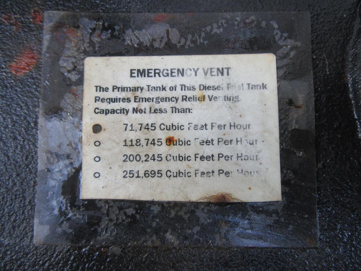Used 148 GALLON SAUK / KOHLER FLAMMABLE LIQUID DOUBLE WALL DIESEL FUEL TANK