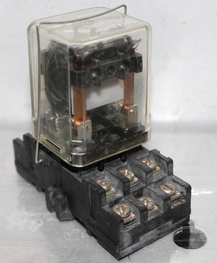 Used POTTER & BRUMFIELD RELAY KUP-11D15-24 24 VDC 600 VAC 10 AMP