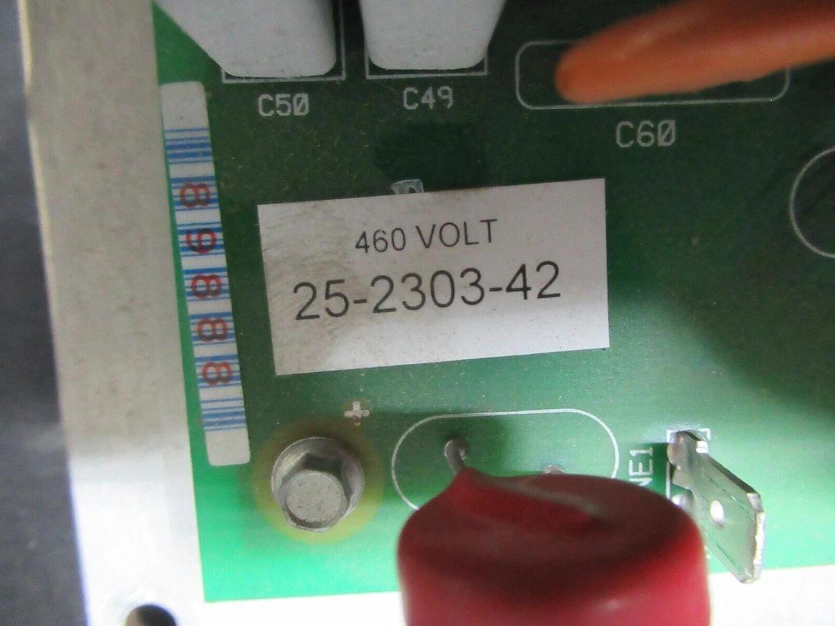 Used JOHNSON CONTROLS VARIABLE FREQUENCY DRIVE BOARD VFD66KCB X1317-0290020