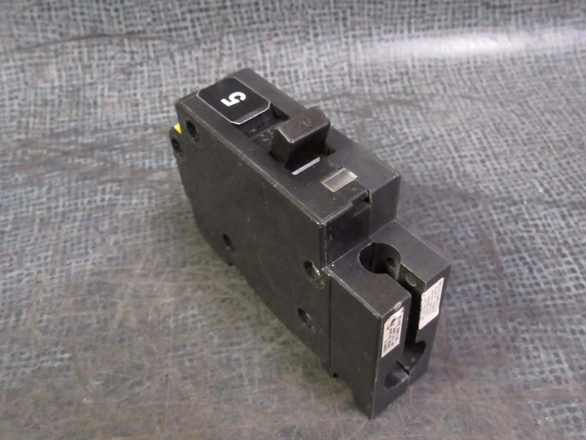 Used SQUARE D CIRCUIT BREAKER EHB14020 SINGLE POLE 20 AMP 277 VAC **WARRANTY**