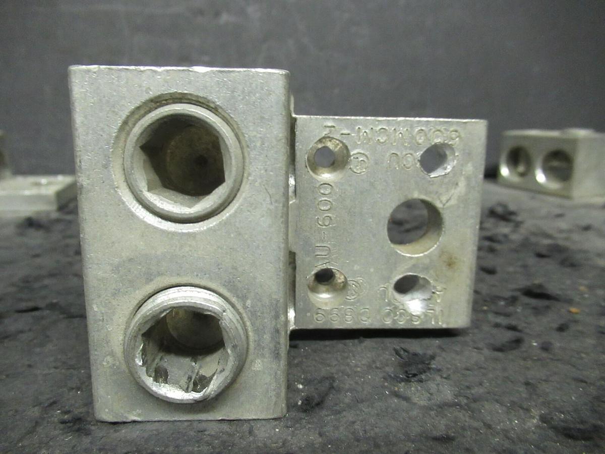 Used (3 QTY) ILSCO D899 2 DOUBLE BARREL MECHANICAL CONNECTOR LUG TAPS 600MCM - #2