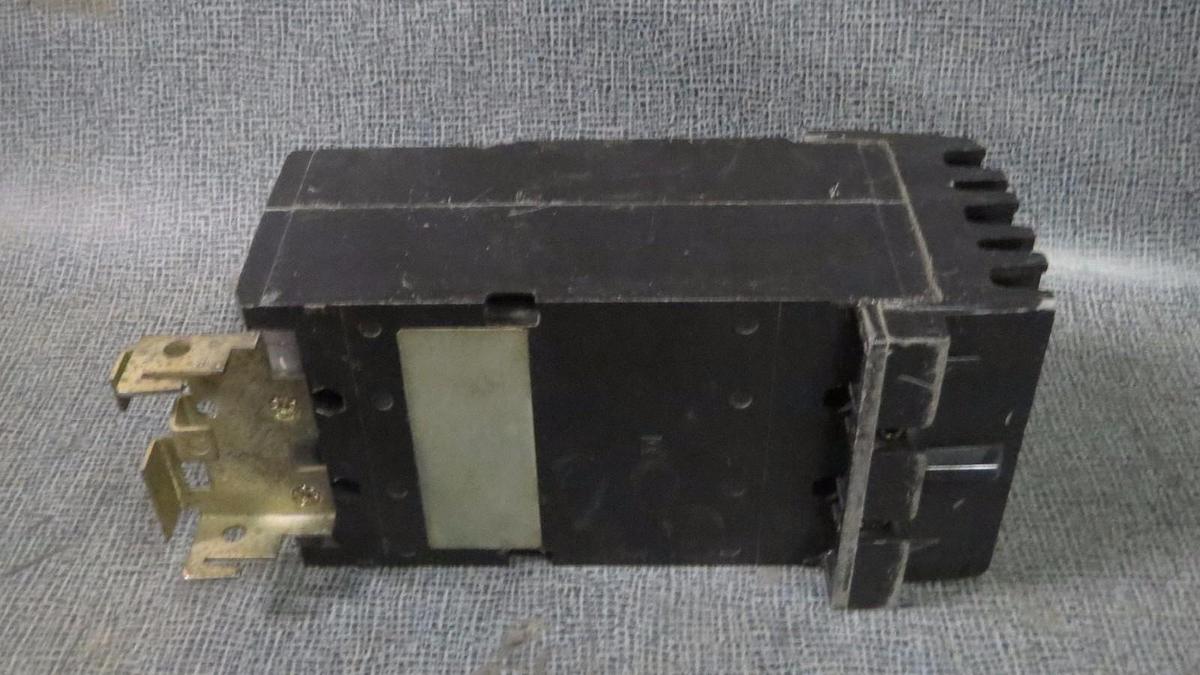 Used SQUARE D I-LIMITER I-LINE CIRCUIT BREAKER 100 AMP 600 VAC 3 POLE MODEL IF36100