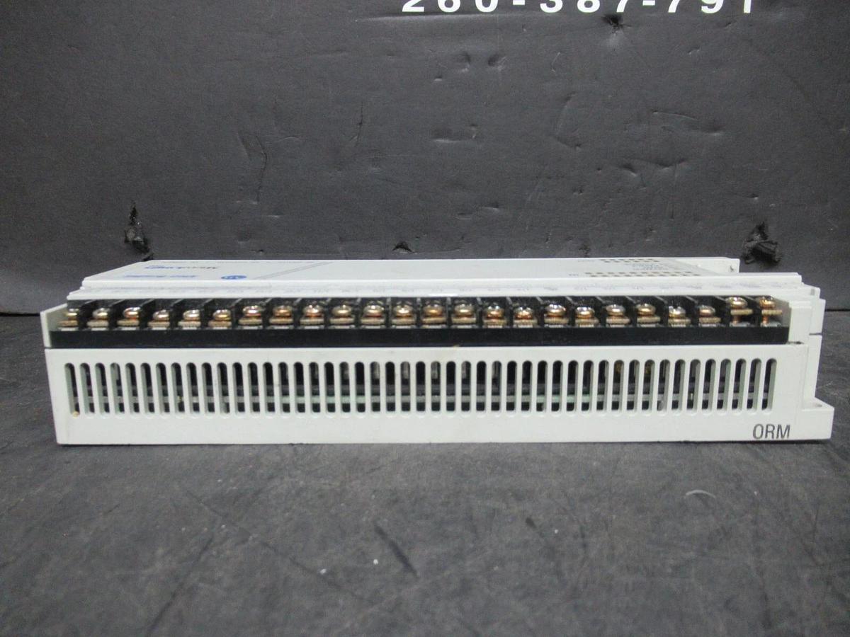 Used ALLEN BRADLEY MICROLOGIX1000 1761-L32BBB SER. D 30 VDC 1.5 AMP **WARRANTY**