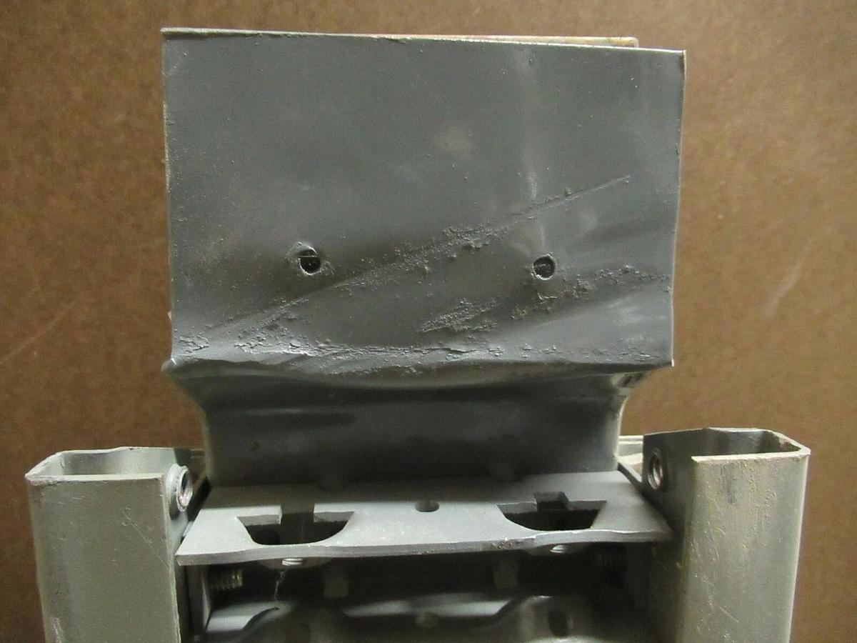 Used 1200 AMP SQUARE D CF2512GLFM12 3 PH 4 W 600 V BUSWAY ELBOW CORNER COPPER I-LINE