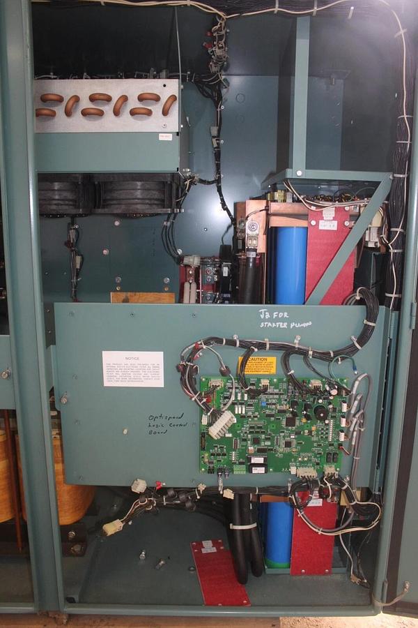 Used YORK CHILLER LIQUID COOLED OPTISPEED DRIVE 371-02526-102 TM-790-K-B12F-46D