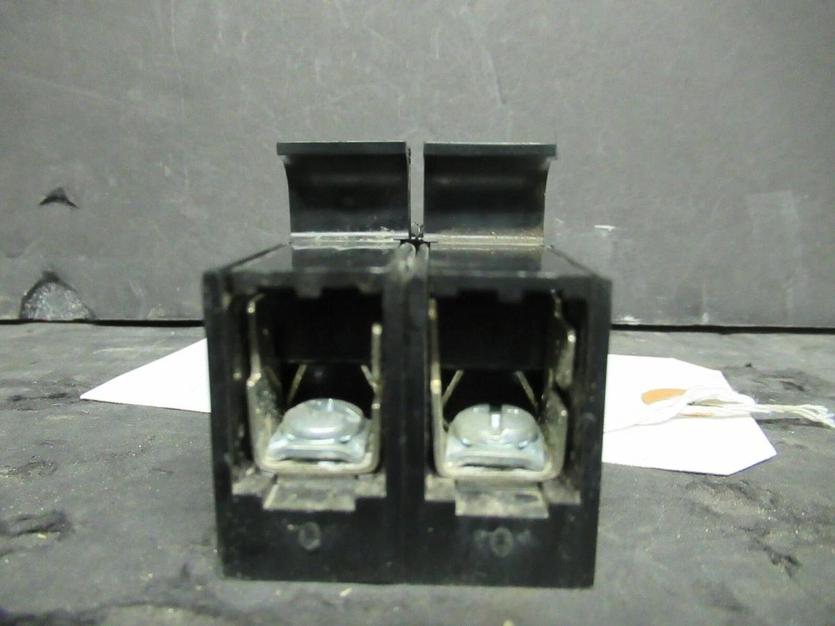 Used LITTELFUSE FUSE HOLDER L60030C-2PQ 600 VOLT 30 AMP CLASS CC FUSES W/ FUSES