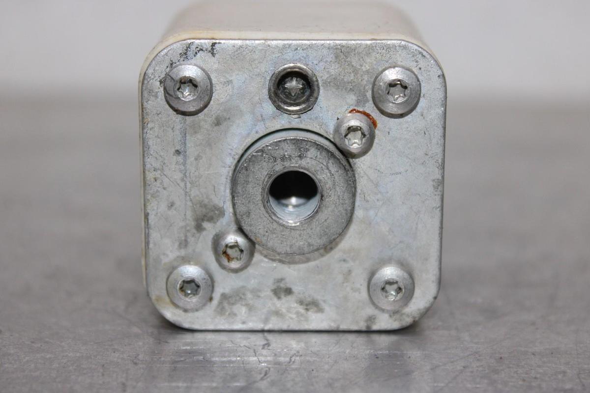 Used BUSSMANN SQUARE BODY FUSE 170M3417 690/700 VAC 315 AMP **WARRANTY**