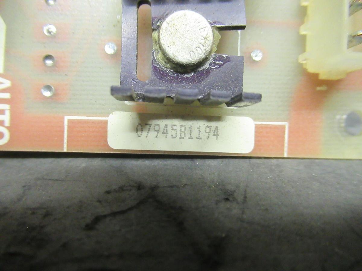 Used YORK CHILLER STARTER CONTROL BOARD 031-00260E-001 REV 1 / 031-00260E110 REV. Y