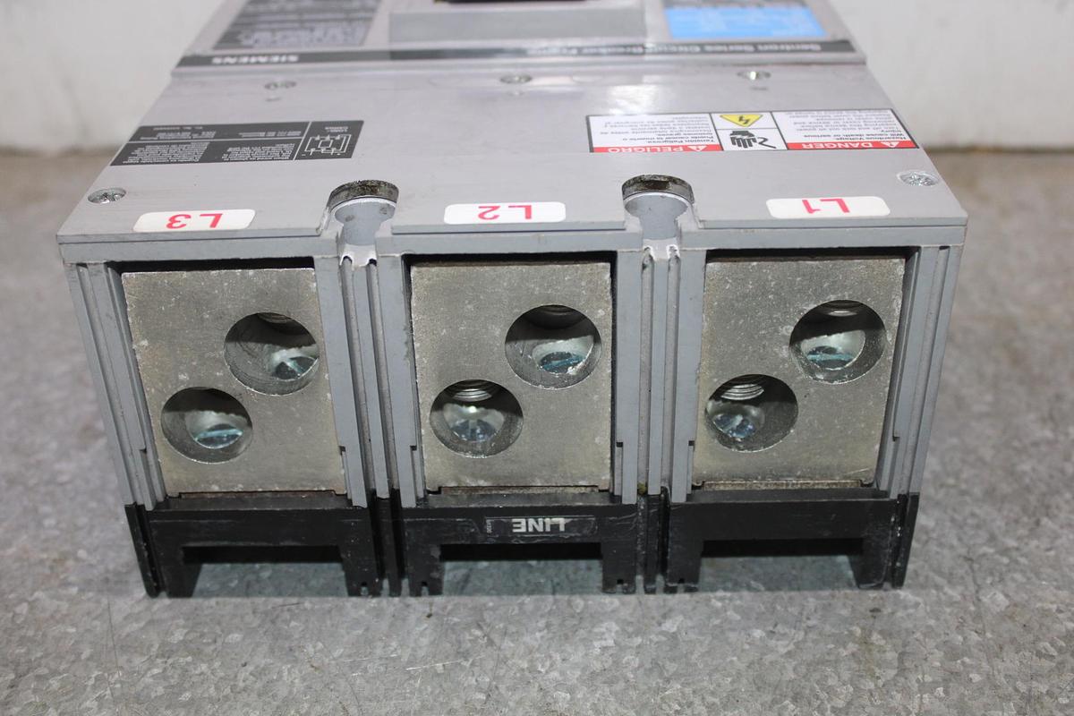 Used ITE CIRCUIT BREAKER KM3F800 800 AMP 600 VAC 3-POLE