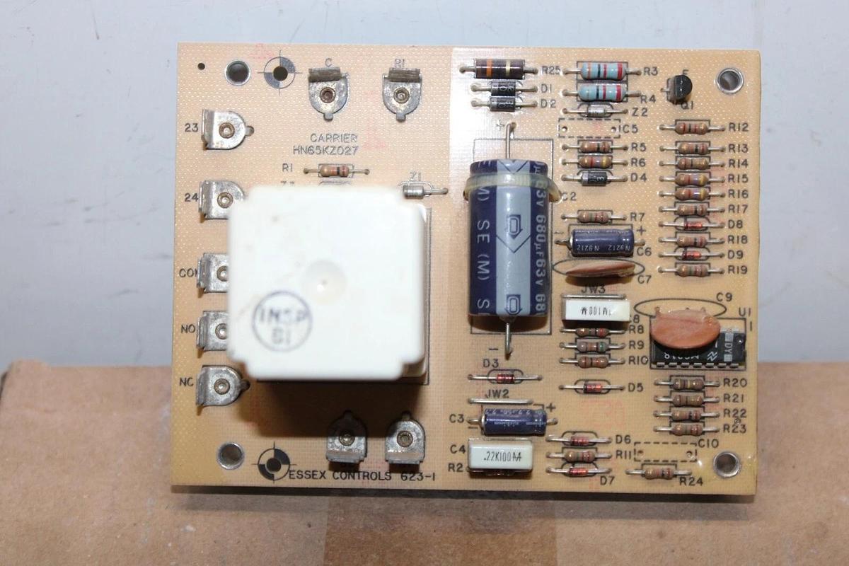 Used CARRIER ESSEX REPLACEMENT RELAY CIRCUIT BOARD HN65KZ027 623-1 **WARRANTY**