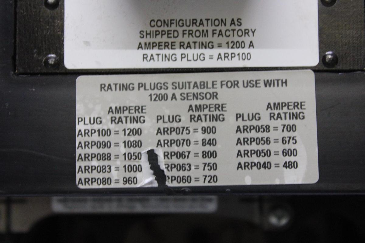 Used SQUARE D MCC DISCONNECT SWITCH HU200-4MC5 MODEL 5