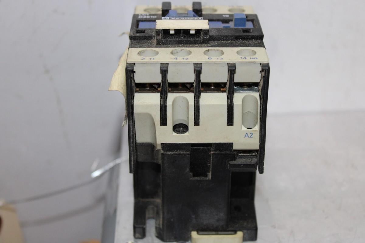 Used TELEMECANIQUE CONTACTOR LC1D2510 40 AMP 600 VAC 20 HP COIL: 120V *WARRANTY*