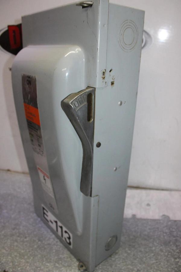 Used ITE ENCLOSED DISCONNECT SWITCH NF353 100 AMP 600 VAC TYPE 1 ENCLOSURE HEAVY DUTY
