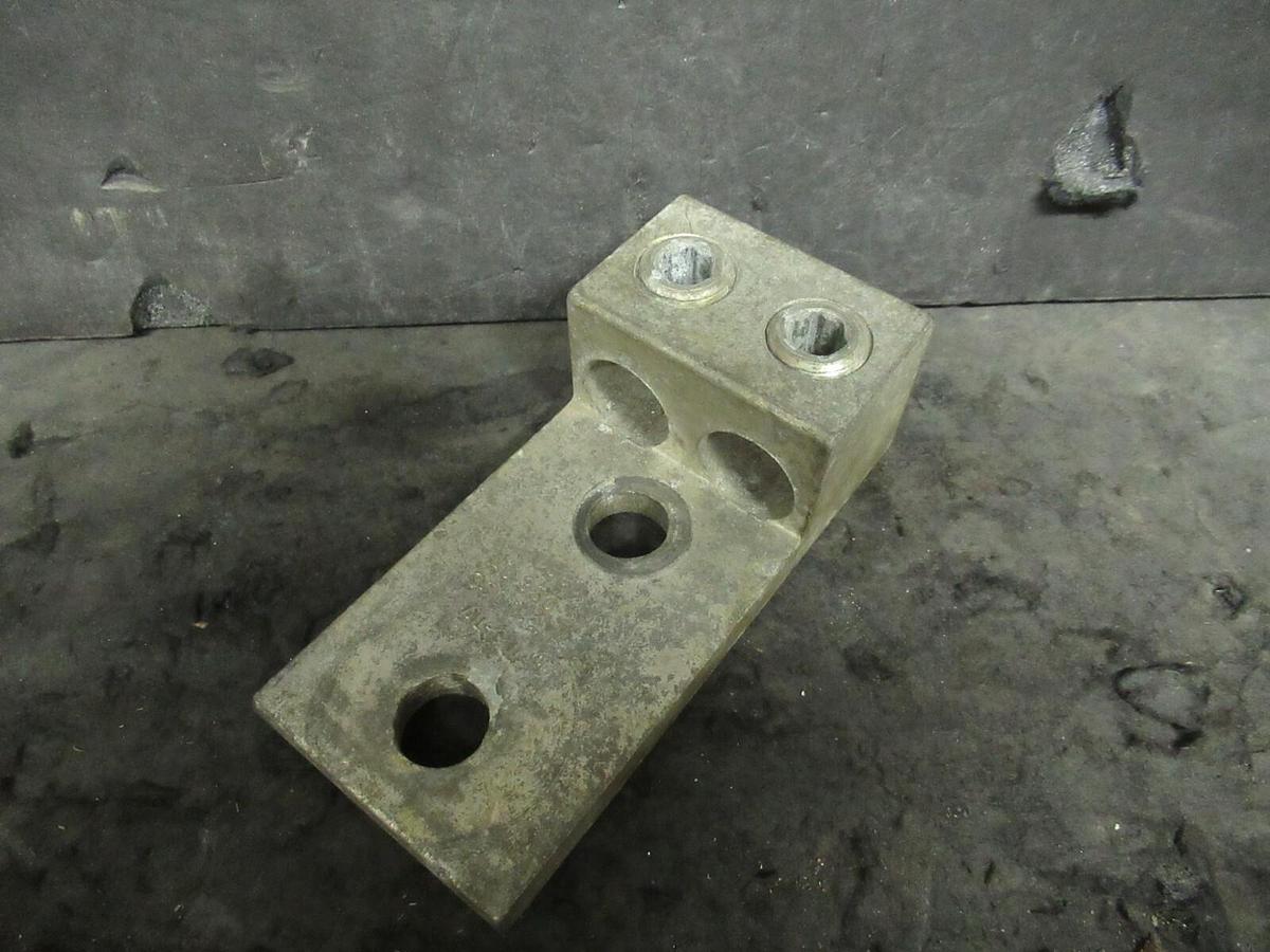 Used ILSCO AU-350-2N 2 DOUBLE BARREL MECHANICAL CONNECTOR LUG TAP 350MCM - #6 GAUGE