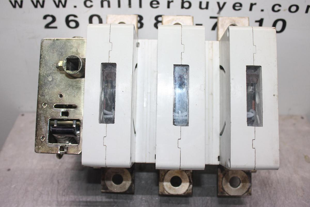 Used SIEMENS TALON WATER METER BASE 44005-02CN HQ-5SND 400 AMP MAX 600V 1-PHASE NEMA 3R