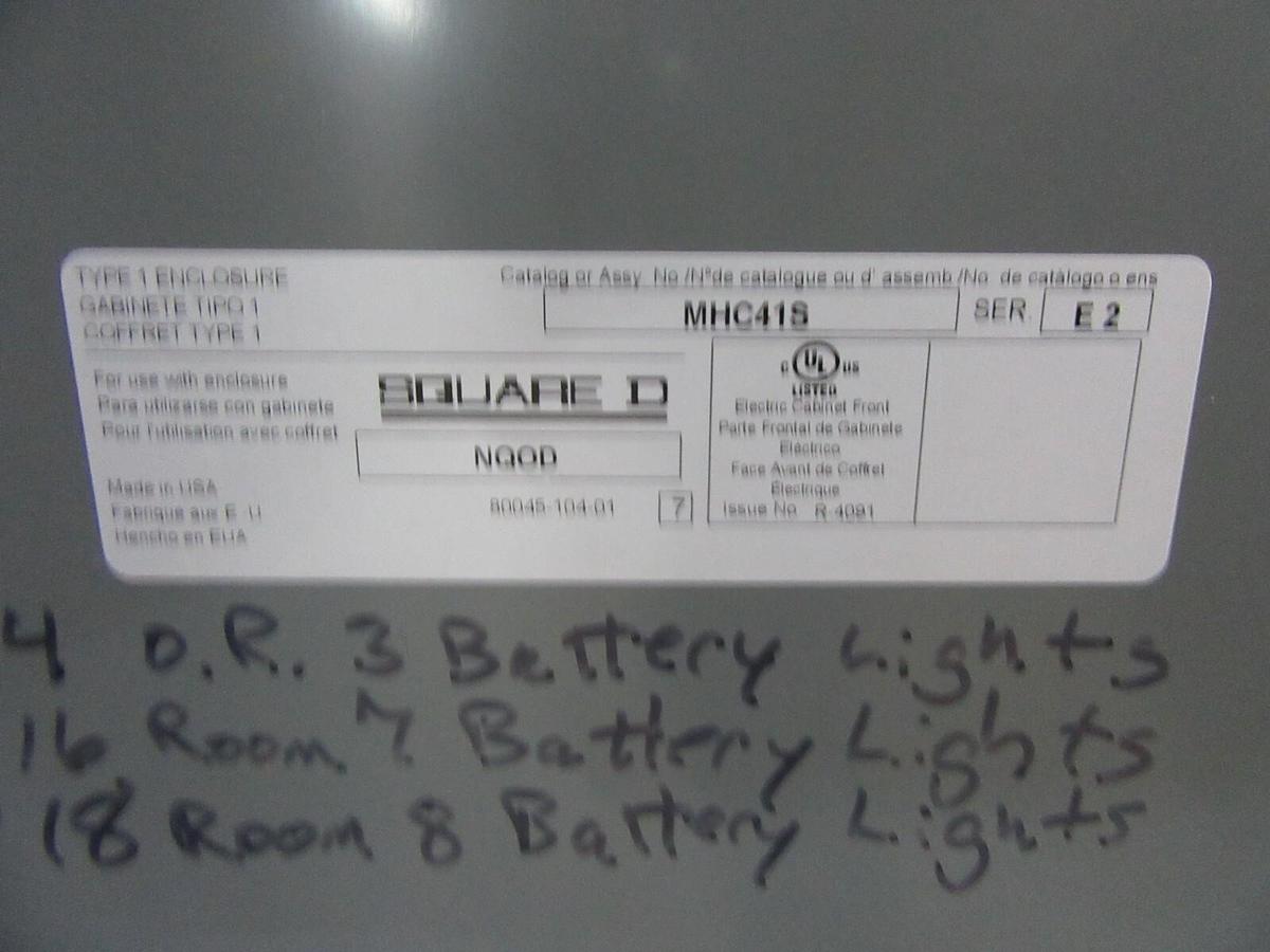 Used 225 AMP SQUARE D NQOD / QO / QOB PANELBOARD PANEL MLO 3 PH 4 W 208Y/120 V E3
