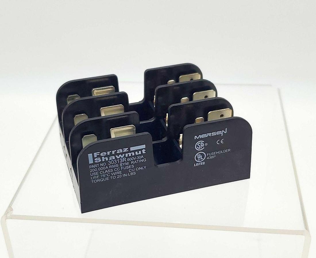 Used LOT OF 2 CONNECTRON FUSE HOLDER M632-66 FOR 30 AMP 600 V FUSES