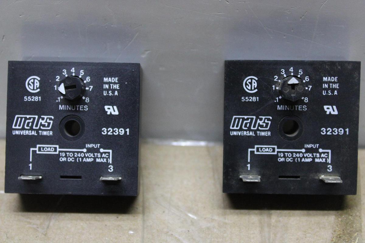 NEW IN BOX CRYDOM SOLID STATE RELAY A4840 280-480 VAC 40 AMP