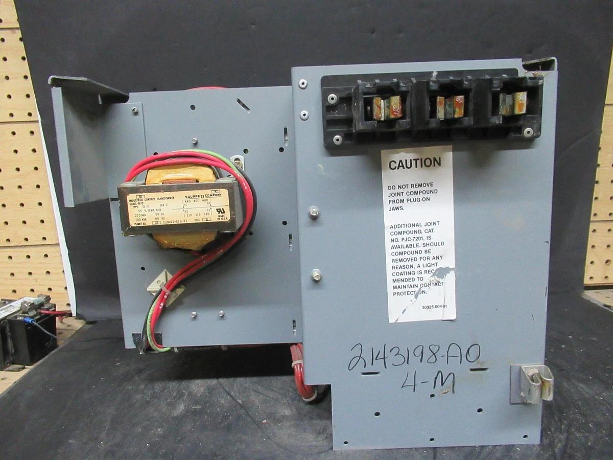 Used SQUARE D MCC MOTOR CONTROL STARTER 12" MODEL 5 W/ NEMA SIZE 1 8536SCO3 30 AMP