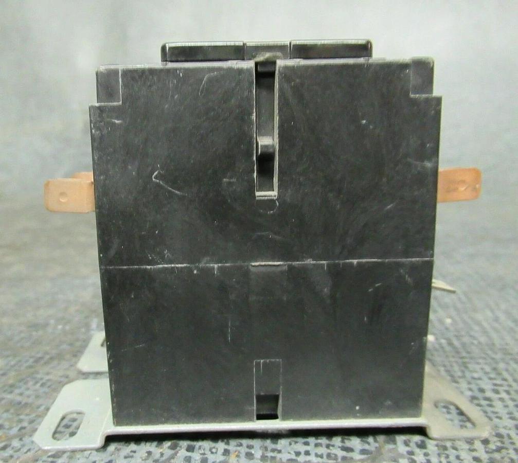 Used (1) TOTALINE CONTACTOR P282-0432A 40A 600V 25HP MODEL: 98 COIL: 120V