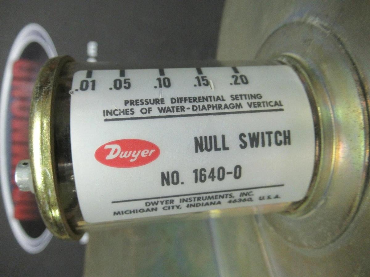 Used DWYER NULL SWITCH 1640-0 / 031-01281-000 / 194828-00