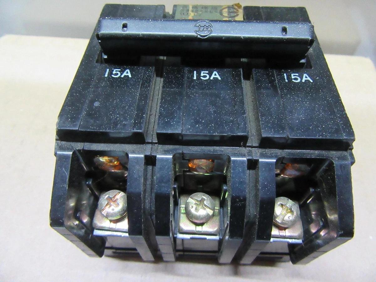 Used IM CED MOLDED CASE CIRCUIT BREAKER BH-50AF 220 VOLT 15 AMP 3-POLE 50/60 HZ