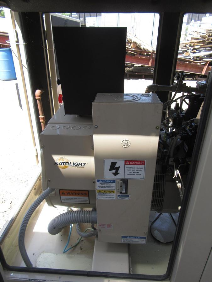 Used 30 KW NATURAL GAS PROPANE GENERATOR KATOLIGHT 120/240V RE-CONNECTABLE 347HRS VIDEO WE SHIP