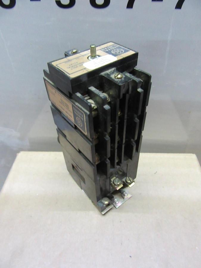 Used GENERAL ELECTRIC INDUSTRIAL RELAY CR120B-D083 600 VOLT COIL: 48 VOLT