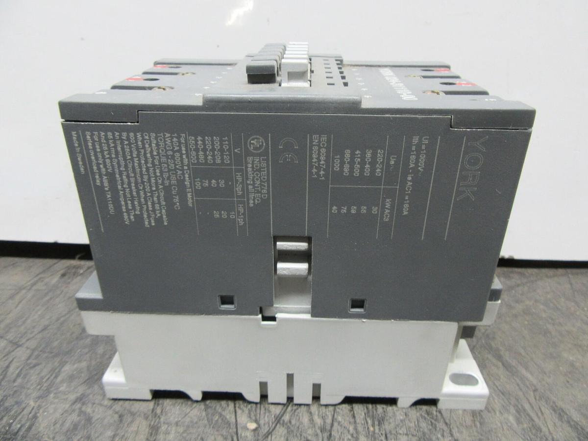 Used YORK CONTACTOR 024-31110-000 140 AMP 600 VAC 100 HP 600 VAC 3-POLE 3-PHASE