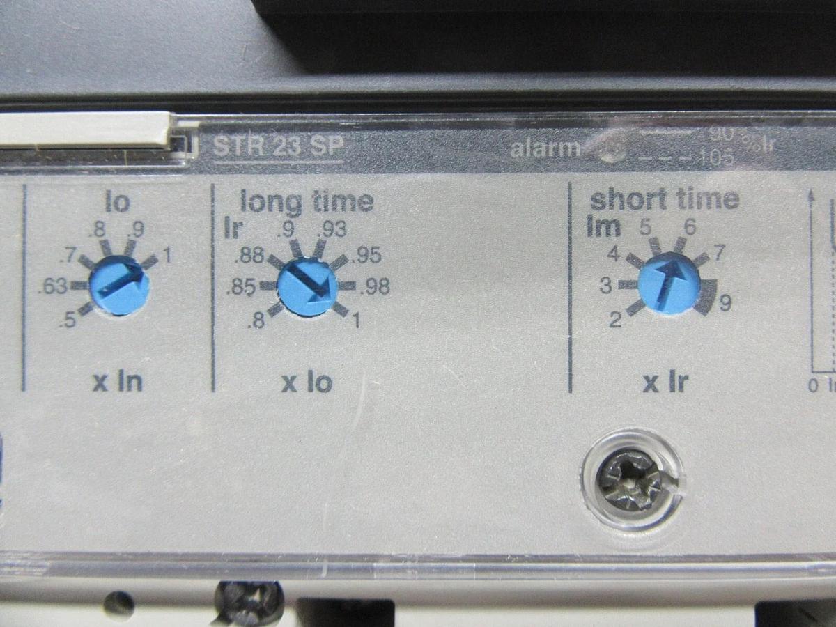 Used MERLIN GERIN COMPACT CIRCUIT BREAKER NSJ600L 240/600 AMP 600 VOLT 3-POLE 3-PHASE