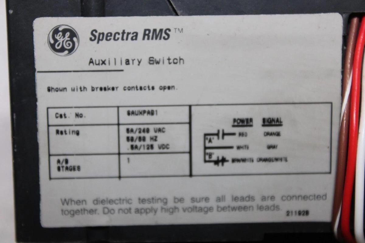 Used GE SPECTRA CIRCUIT BREAKER SEHA36AT0150 150 AMP 600 VAC 3-POLE W/ AUX. SWITCH