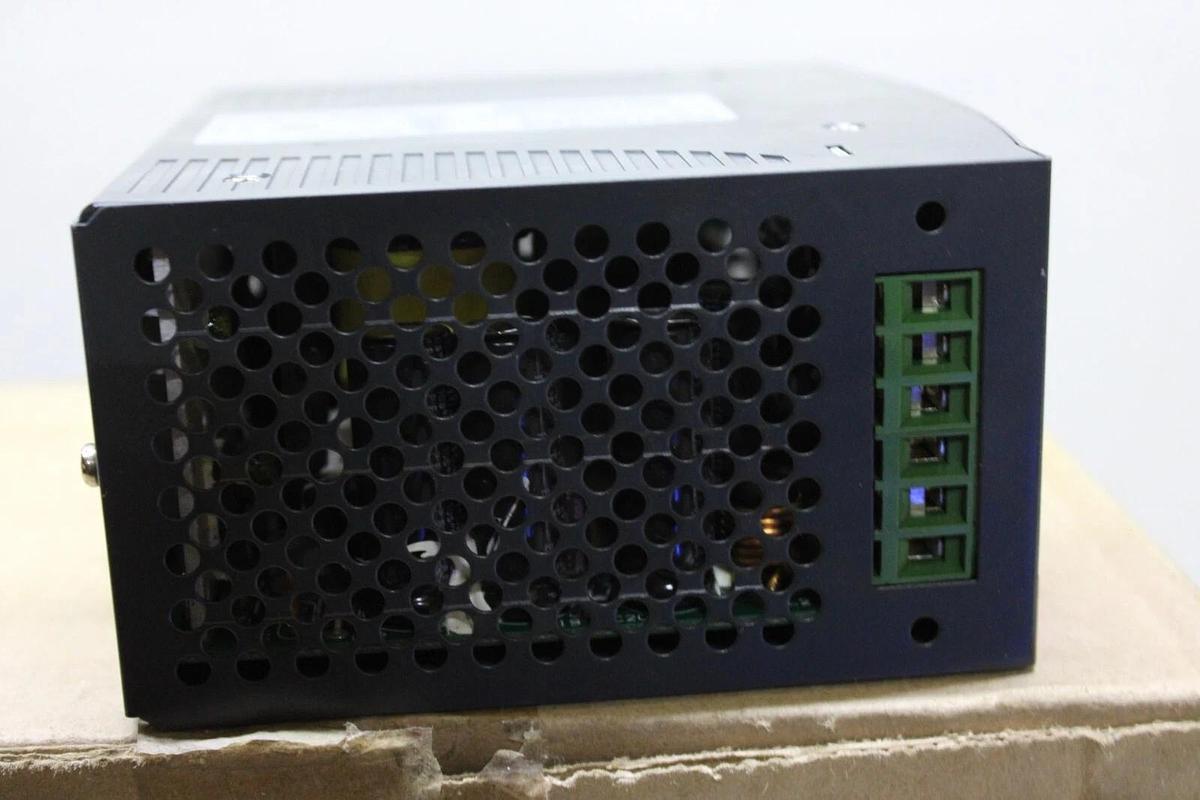 Used CONNECTWELL POWER SUPPLY PSS120/24/5 INPUT: 230 VAC 2.8A OUTPUT: 24 VDC 120W