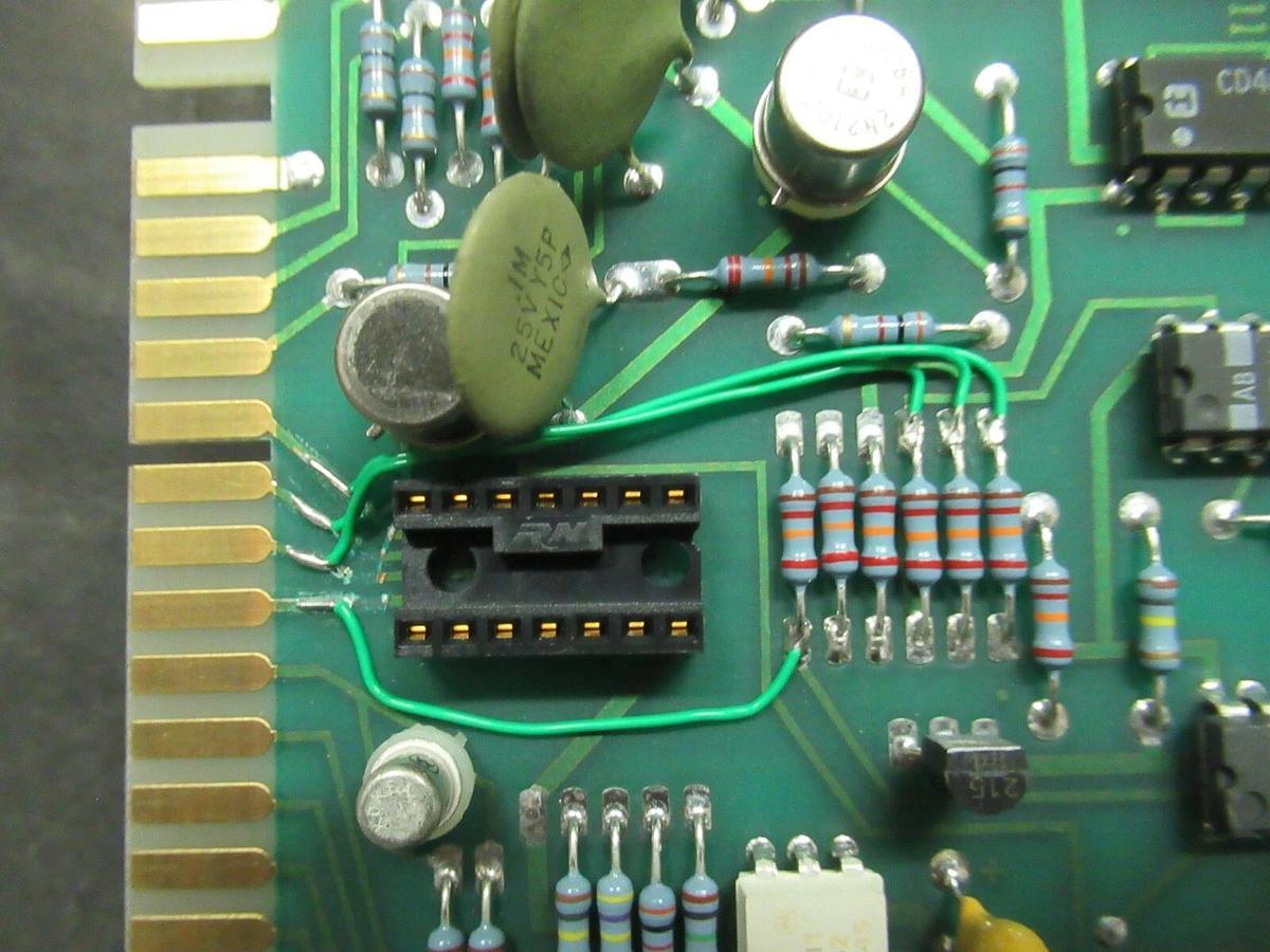 Used EXIDE ANNUNCIATION 2 A13A21 CIRCUIT BOARD 118 302 600 REV A 110071317 REV B