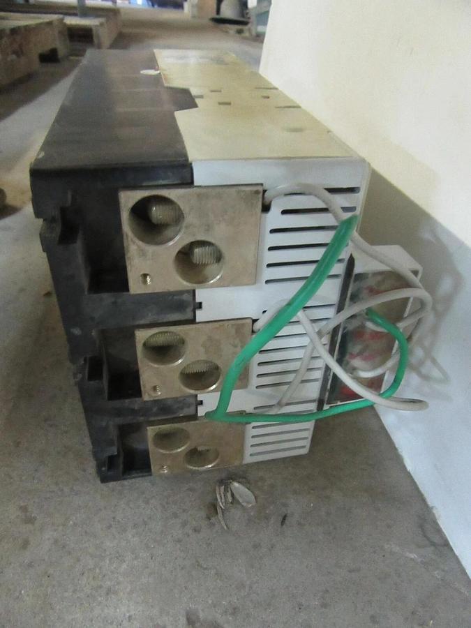 Used 304 AMP CONTINUOUS EATON CUTLER HAMMER INSIDE THE DELTA SOFT STARTER T801T30N3D