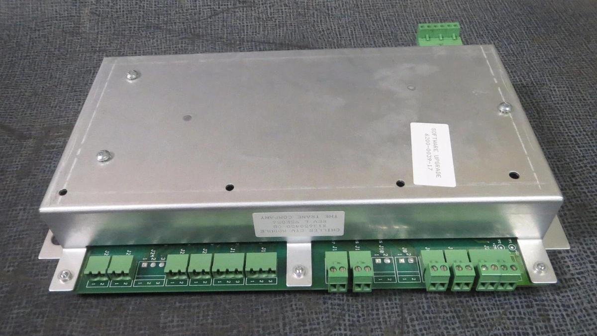 Used TRANE CHILLER CTV MODULE  MODEL:  X13650450-08 REV L --- SOFTWARE:  6200-0039-17