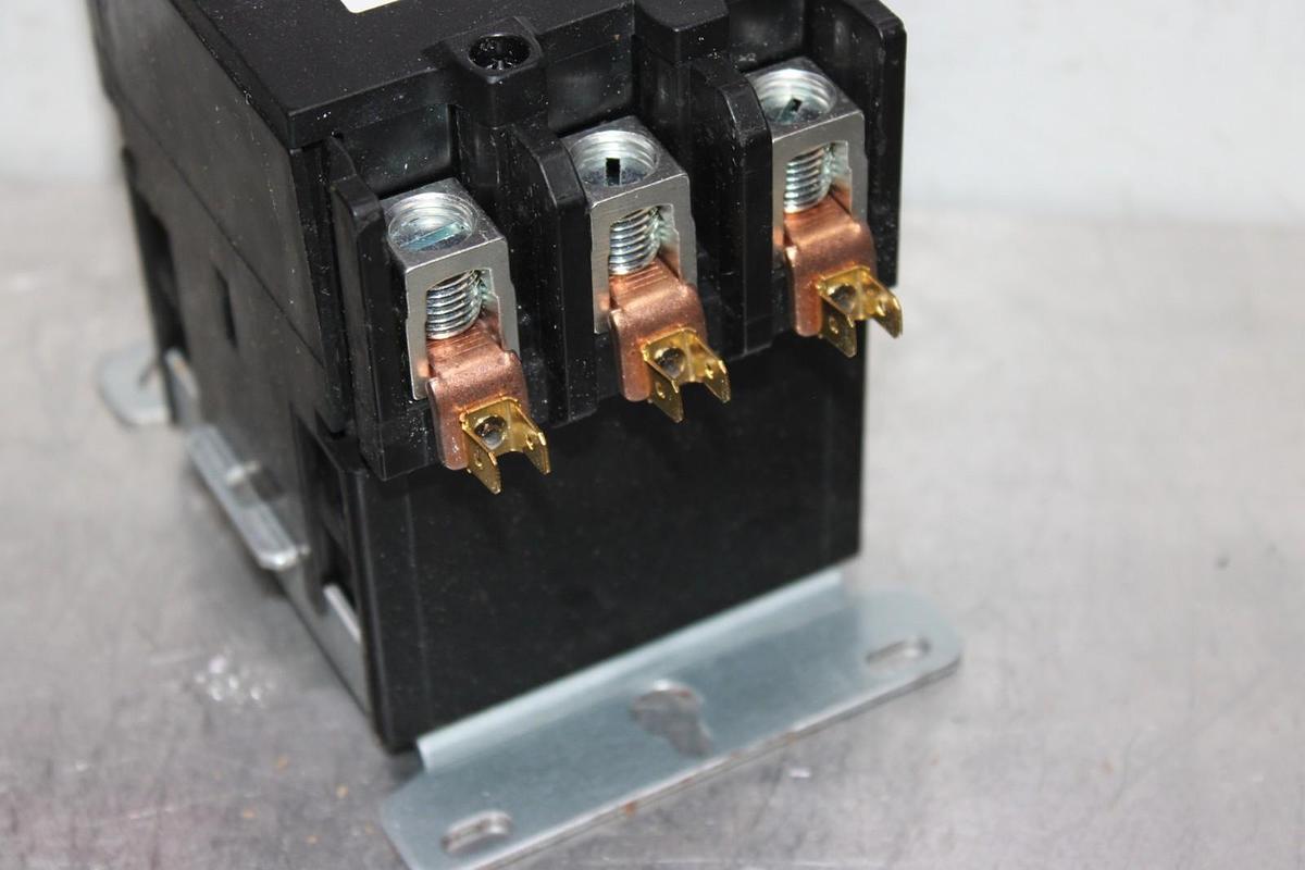 NIB MOTORS & ARMATURES MARS 780 CONTACTOR 61481 75 AMP 600 VAC 40 HP