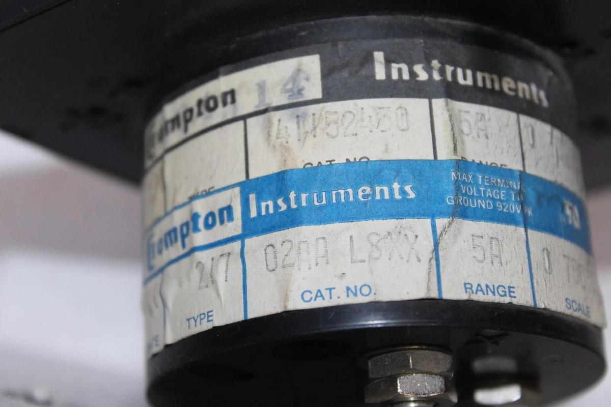 Used CROMPTON AC AMPERES METER 02AA-LSXX 0-700 SCALE **WARRANTY INCLUDED**
