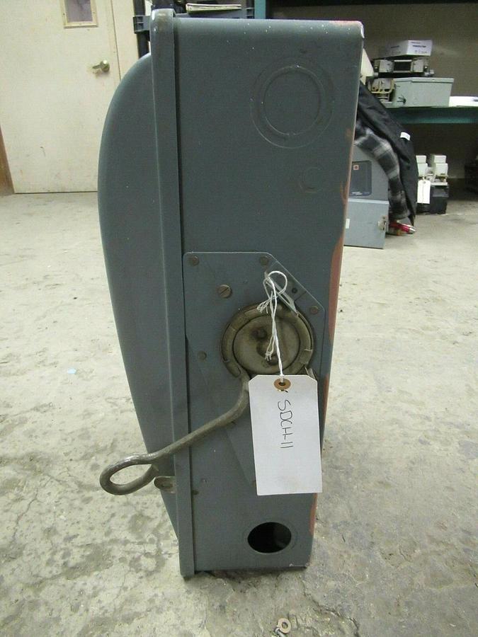 Used WESTINGHOUSE FUSIBLE SAFETY SWITCH CAF-323 100 AMP 240 VAC