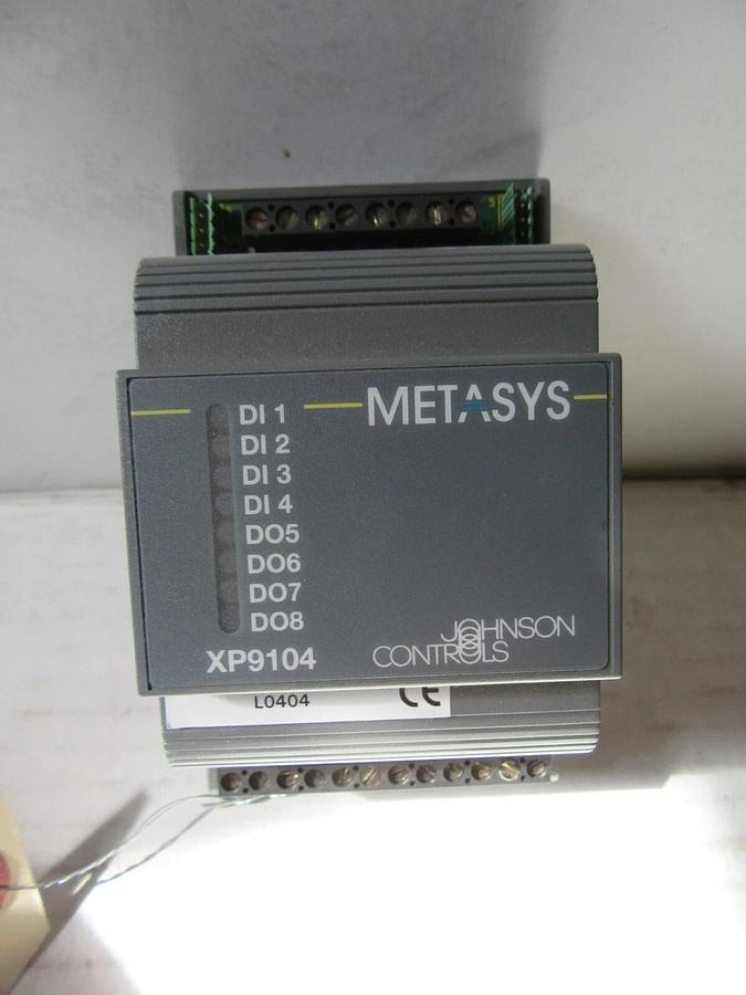 Used METASYS JOHNSON CONTROLS XP9104 EXPANSION MODULE XP-9104-8304 ENERGY MANAGEMENT