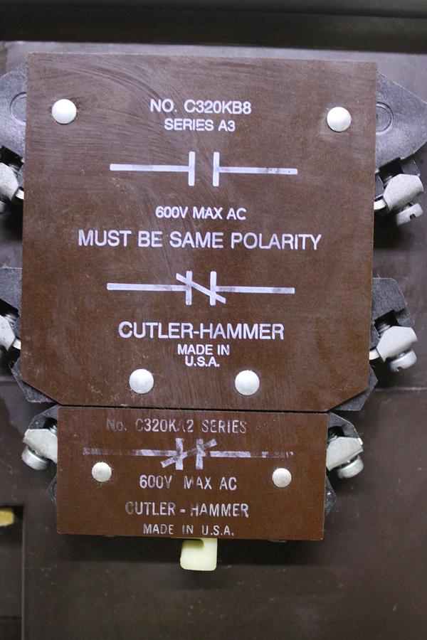 Used CUTLER HAMMER CONTACTOR C32LN3 350 AMP 600 VAC 3-PHASE COIL: 120 VAC