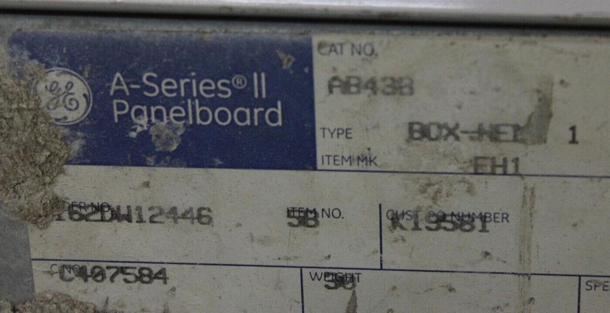 Used GENERAL ELECTRIC SERVICE PANELBOARD AB43B 125 AMP 480Y/277V 3-PHASE NEMA 1