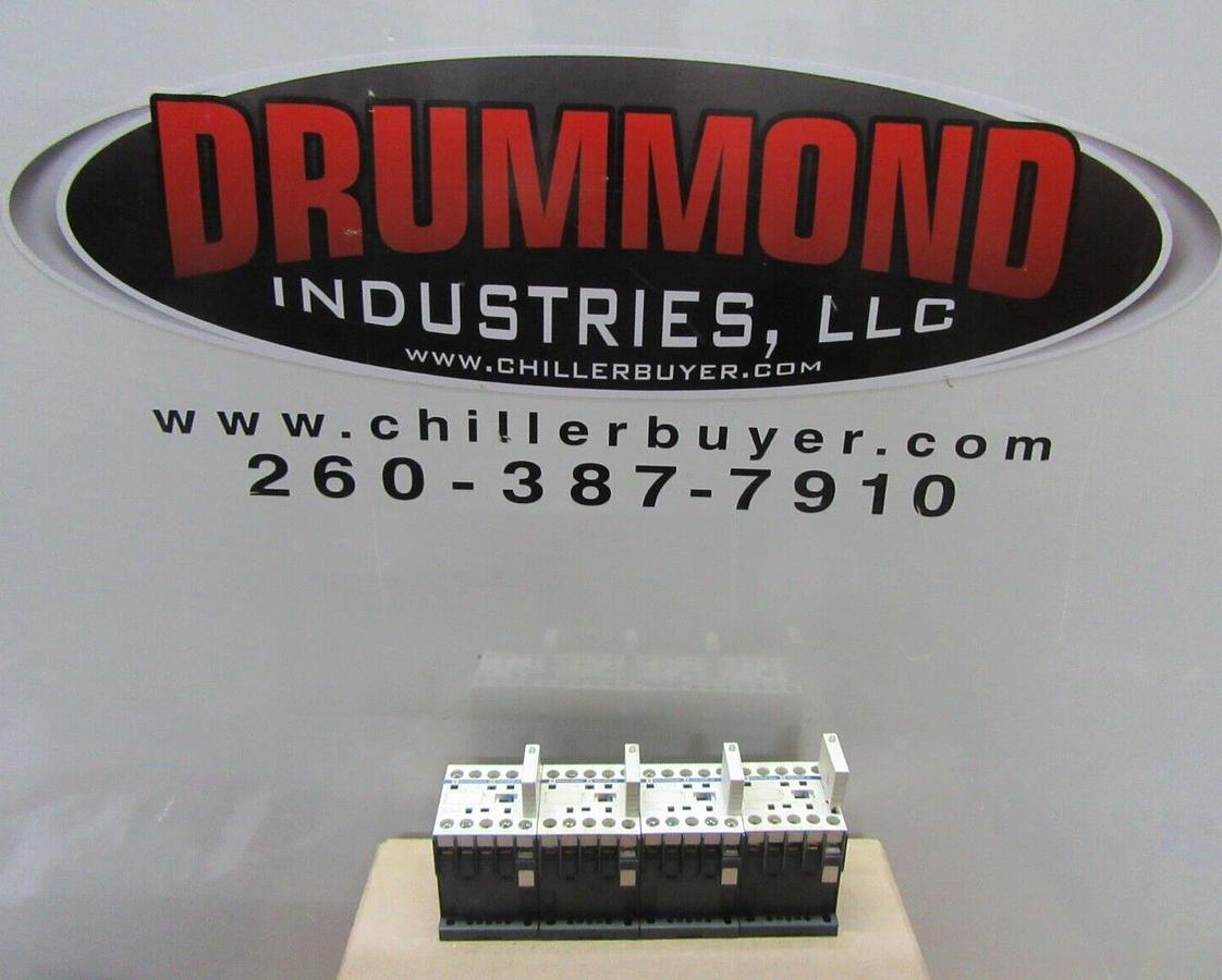 Used LOT OF 4 SQUARE D RELAY LC1K06-01F7 600 VOLT 15 AMP 3-PHASE W/ INDICATOR