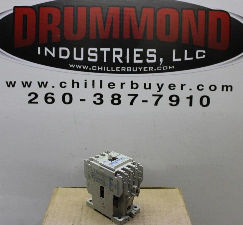 Used CUTLER HAMMER CONTACTOR D15CR22 22E 600 VAC 10 AMP 3-PHASE COIL: 110/120V