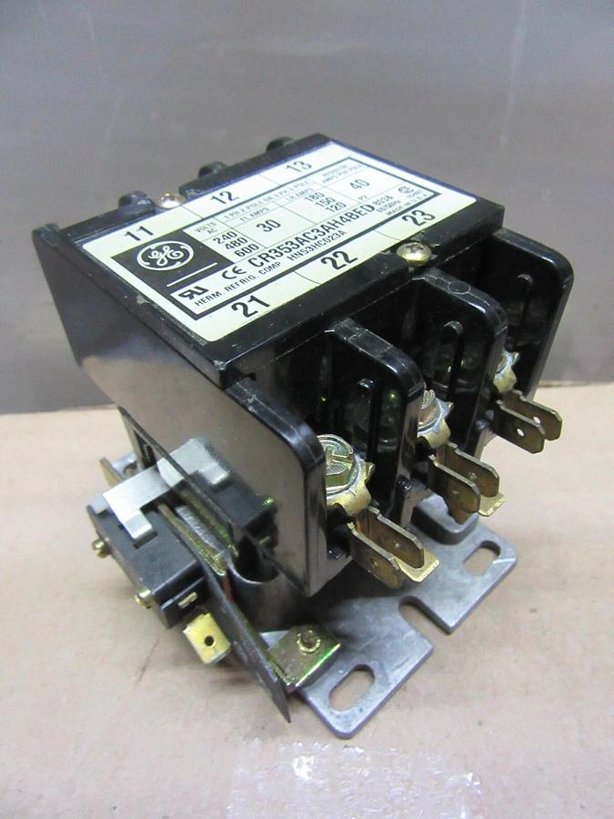 Used GE CONTACTOR CR353AC3AH4BED 600 VAC 30 AMP 3-POLE 3-PHASE COIL: 24 VOLT